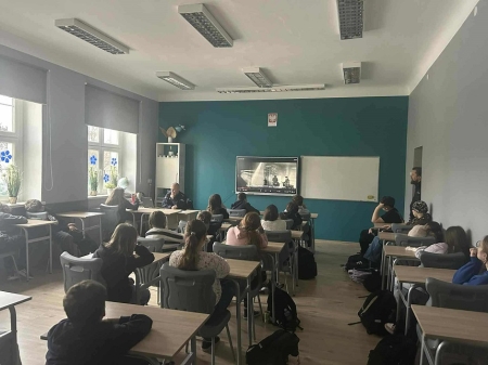 Prelekcja Policji o hejcie i zasadach bezpiecznego korzystania z Internetu