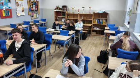  „Słowo w kulturze mediów – język polski inaczej”