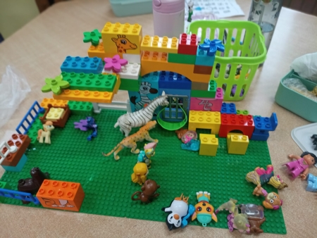 Dzień Klocków LEGO w świetlicy szkolnej