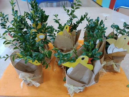 PRZYGOTOWANIA DO ŚWIĄT WIELKANOCNYCH W ŚWIETLICY SZKOLNEJ