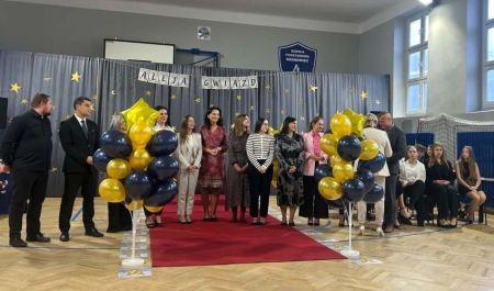 ALEJA SZKOLNYCH GWIAZD – WYJĄTKOWA GALA Z OKAZJI DNIA EDUKACJI NARODOWEJ!